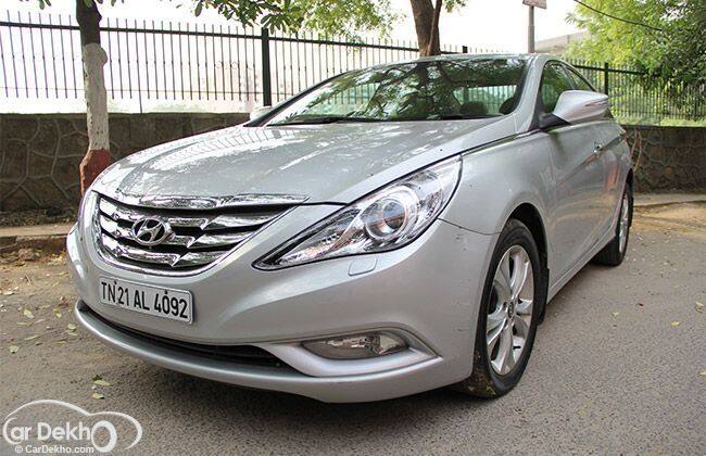 2015 Hyundai Sonata采用修订后的流体设计