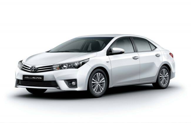 丰田在11,99,000岁时推出第11世纪Corolla Altis